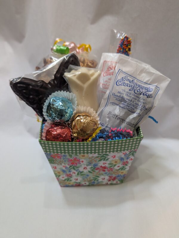 To Mom, With Love Basket